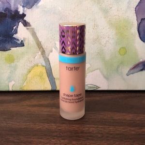 Tarte Shape Tape Hydrating foundation